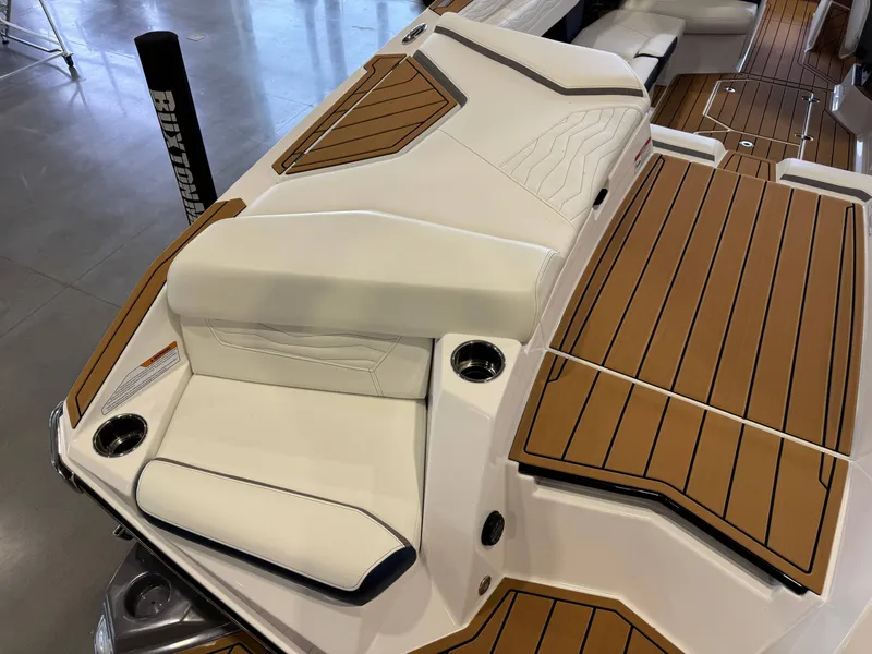 Slide: The Image of Nautique Super Air Nautique G23 2025 - 13