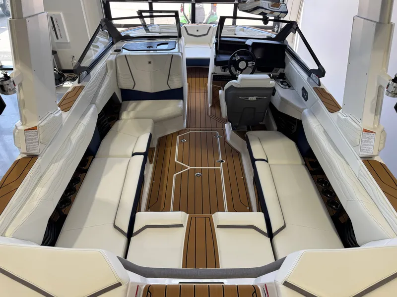 Slide: The Image of Nautique Super Air Nautique G23 2025 - 14
