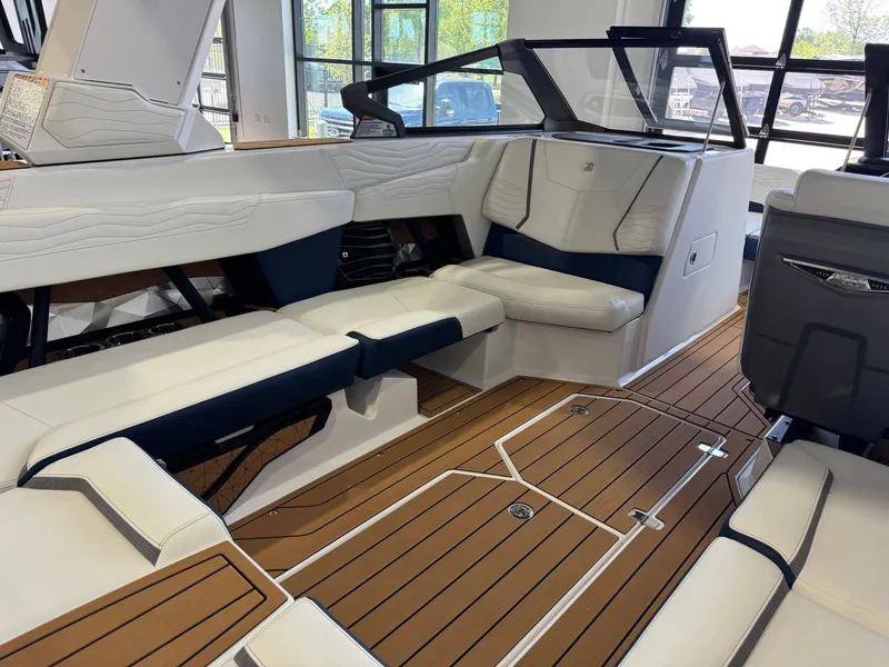 Slide: The Image of Nautique Super Air Nautique G23 2025 - 15