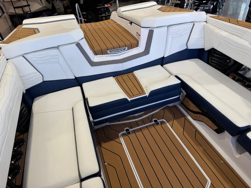 Slide: The Image of Nautique Super Air Nautique G23 2025 - 17