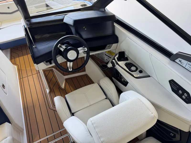 Slide: The Image of Nautique Super Air Nautique G23 2025 - 26