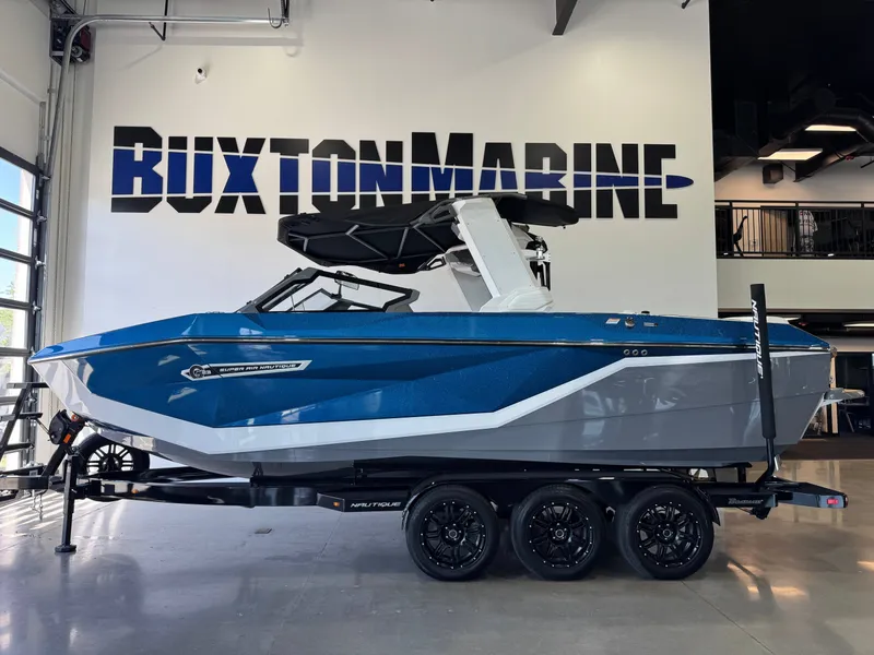 Slide: The Image of Nautique Super Air Nautique G23 2025 - 4