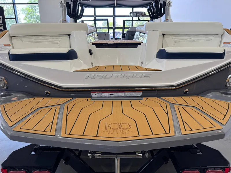 Slide: The Image of Nautique Super Air Nautique G23 2025 - 9