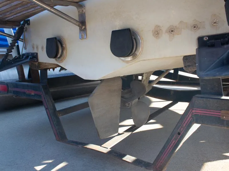 Slide: The Image of 1987 Baja 190 Sport boat propeller and stern on a trailer. - 6