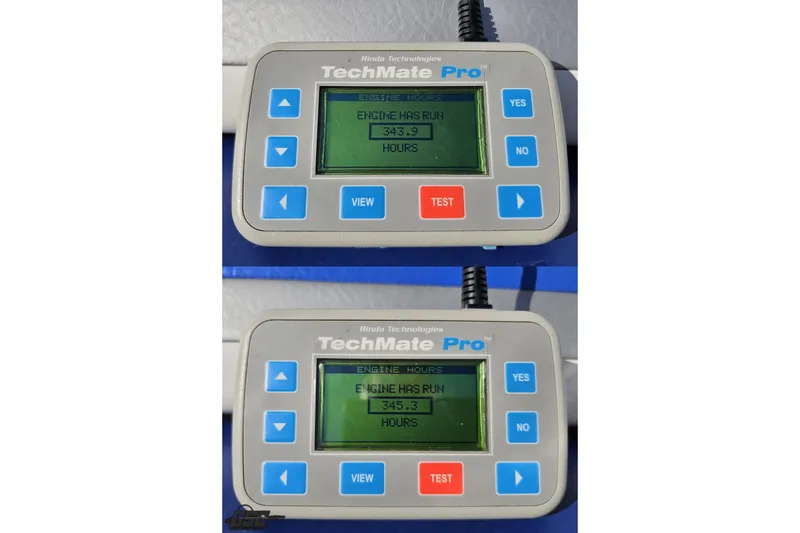 Slide: The Image of Digital display showing engine hours for 2004 Baja 29 Outlaw boat. - 85