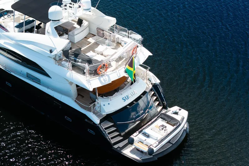 Slide: The Image of Luxury 2008 Sunseeker 90 Yacht on water, aerial view, elegant design. - 17