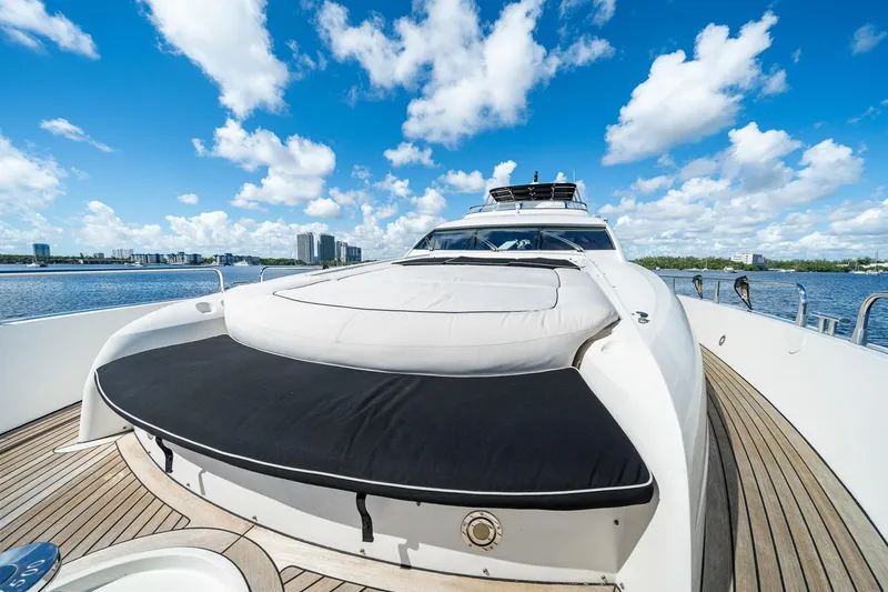 Slide: The Image of 2008 Sunseeker 90 Yacht on water, sunny day, blue sky, luxury deck view. - 47