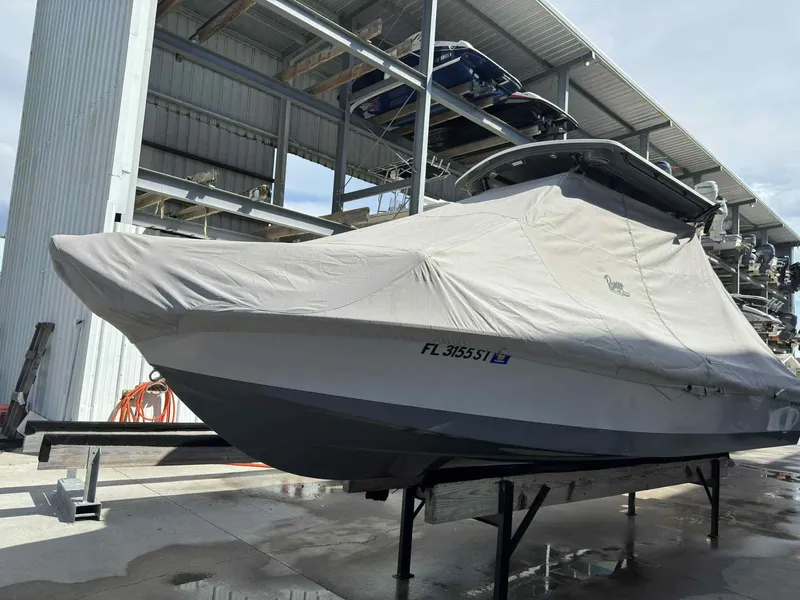 Slide: The Image of Ranger 2360 Bay 2020 - 11