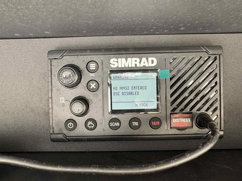 Slide: The Image of Ranger 2360 Bay 2020 - 32