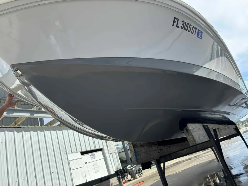 Slide: The Image of Ranger 2360 Bay 2020 - 48