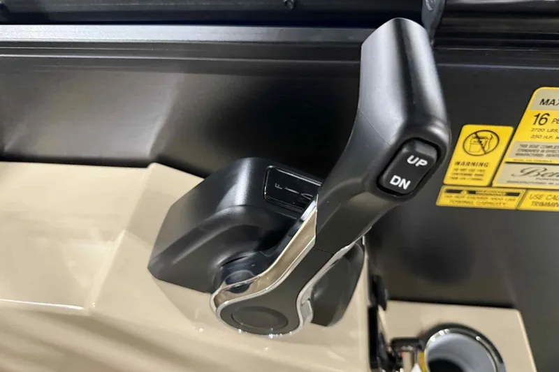 Slide: The Image of Throttle control of 2026 Bentley Pontoons Legacy 243 Swingback Dual Captain 3/4 Tube. - 12