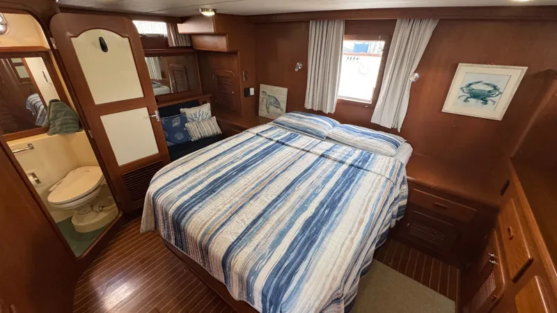 Slide: The Image of Primary Aft Stateroom - 62