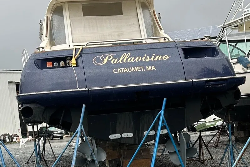 Slide: The Image of 2007 Mochi Craft 44 Dolphin boat named Pallavisino, docked in Cataumet, MA. - 31