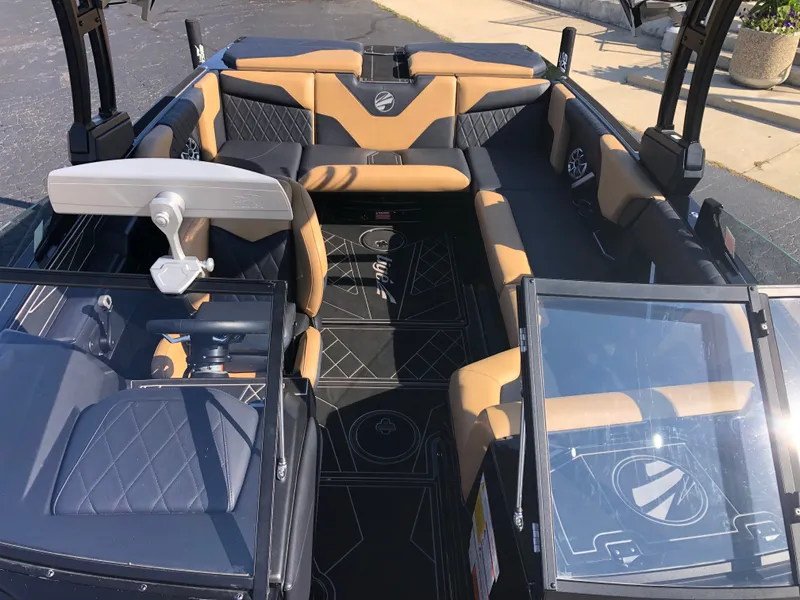 Slide: The Image of Tigé Z3 2022 - 37