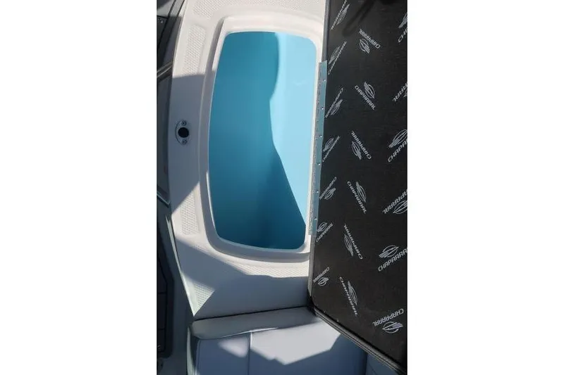Slide: The Image of Engine of 2026 Chaparral 21 SSi boat, featuring 250 horsepower. - 8