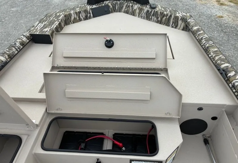 Slide: The Image of Avid 18 Commander 2026 - 11