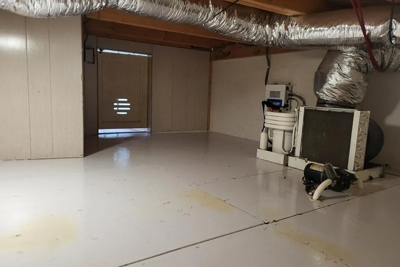 Slide: The Image of 1996 Gibson 50 Cabin Yacht interior with HVAC system and ductwork. - 38