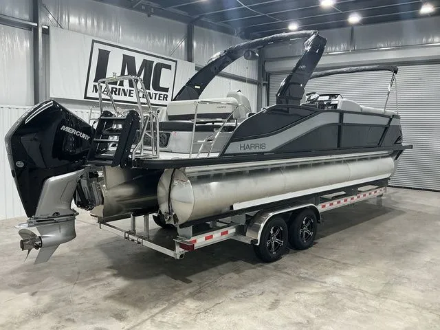 Slide: The Image of Harris Grand Mariner 250 SLDH 2026 - 13