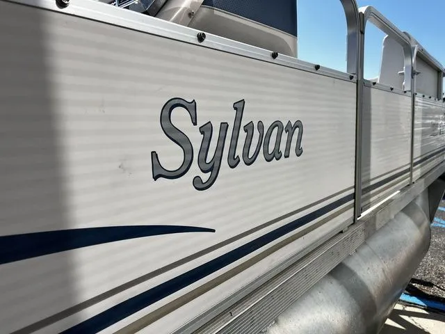 Slide: The Image of Sylvan 820 2003 - 10