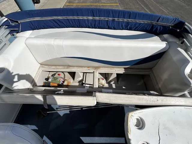 Slide: The Image of Sylvan 820 2003 - 21