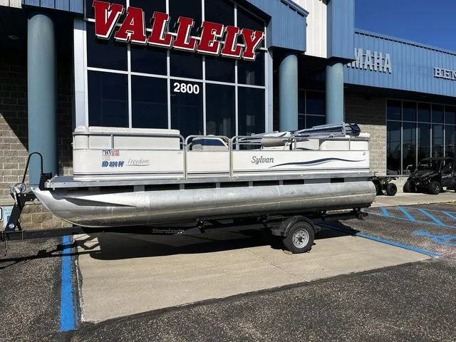 Slide: The Image of Sylvan 820 2003 - 3