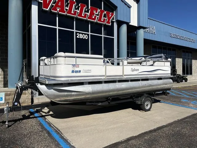 Slide: The Image of Sylvan 820 2003 - 4