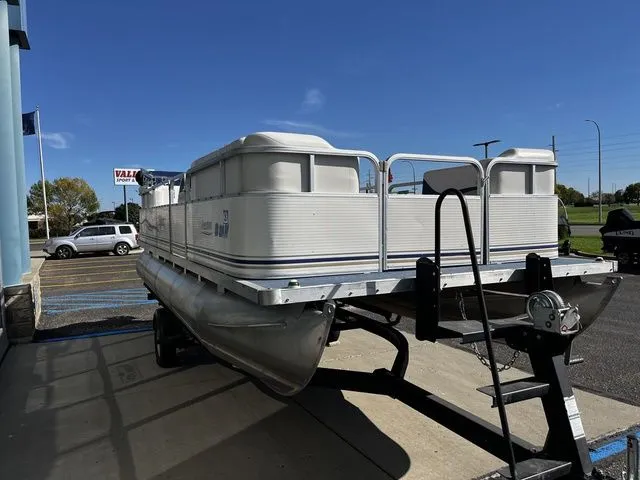 Slide: The Image of Sylvan 820 2003 - 9