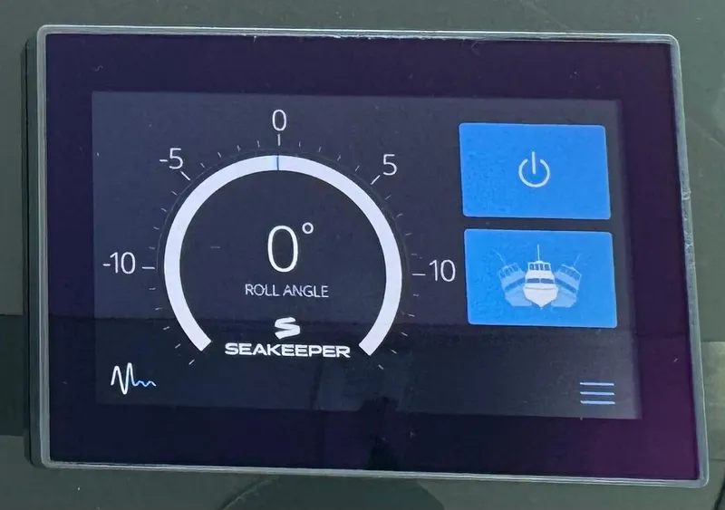 Slide: The Image of Seakeeper control panel on 2021 Cruisers Yachts 60 Cantius Flybridge, displaying roll angle. - 26