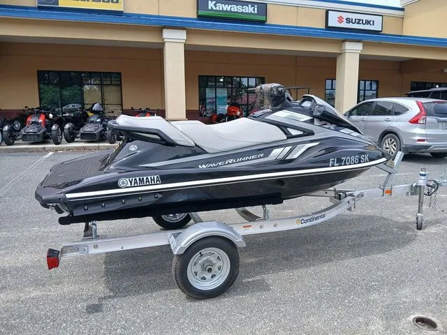 Slide: The Image of Yamaha VX 2019 - 14