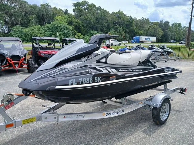 Slide: The Image of Yamaha VX 2019 - 17