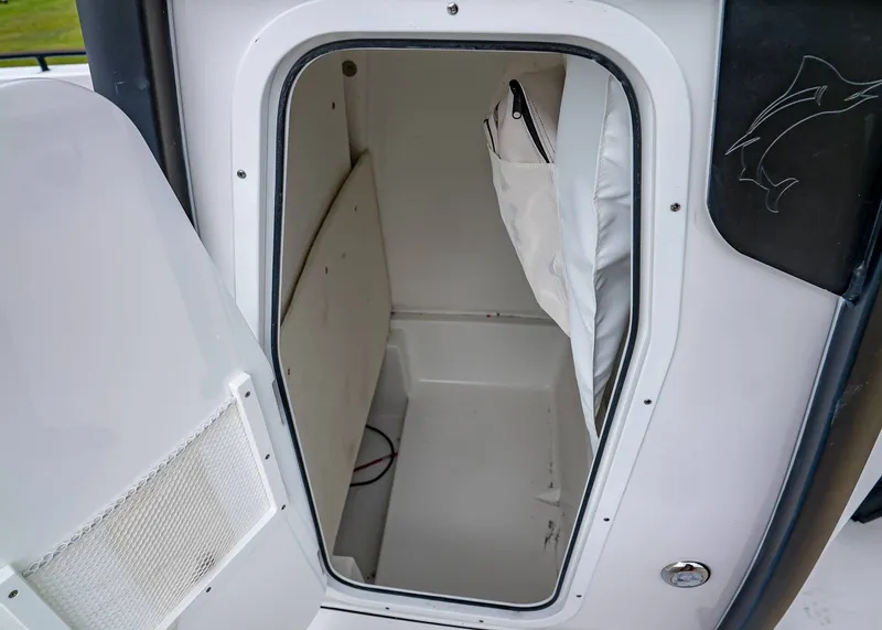 Slide: The Image of Sea Hunt BX 25 FS 2026 - 17