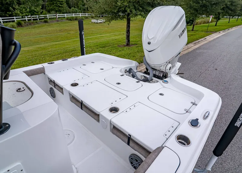 Slide: The Image of Sea Hunt BX 25 FS 2026 - 6