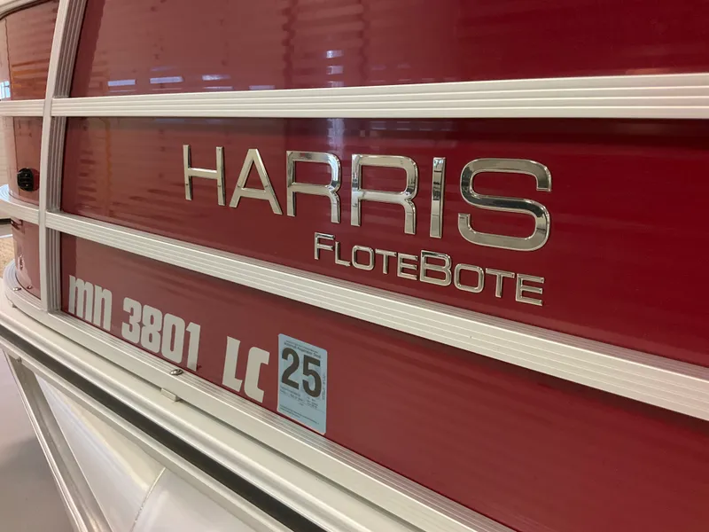 Slide: The Image of Harris SOLSTICE 220 2013 - 17