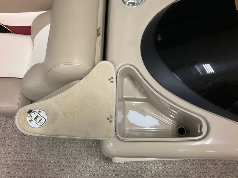 Slide: The Image of Harris SOLSTICE 220 2013 - 36