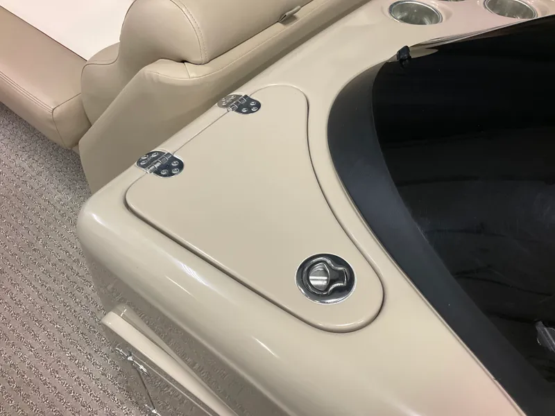 Slide: The Image of Harris SOLSTICE 220 2013 - 37