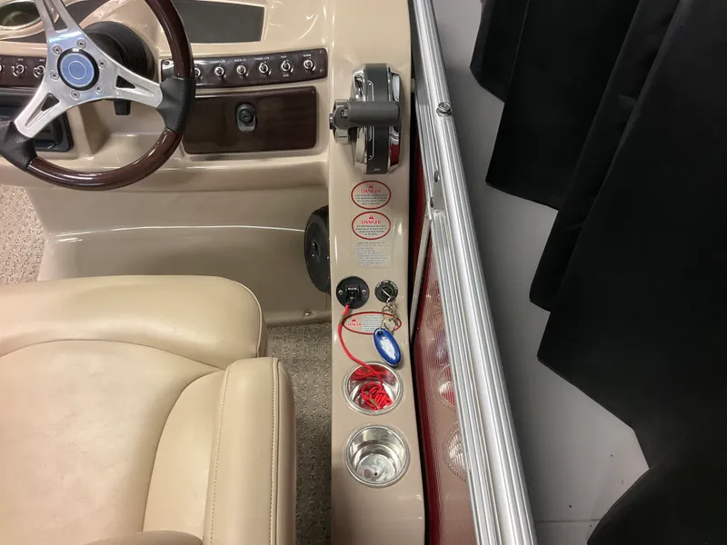 Slide: The Image of Harris SOLSTICE 220 2013 - 40