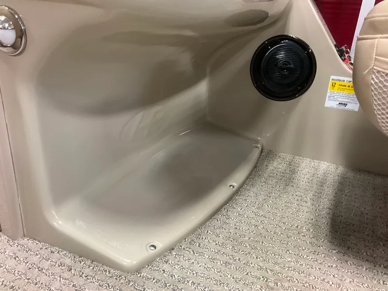 Slide: The Image of Harris SOLSTICE 220 2013 - 44