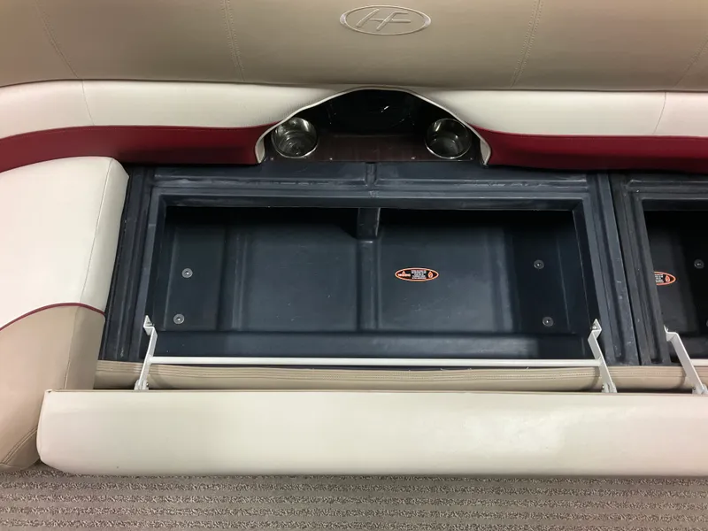 Slide: The Image of Harris SOLSTICE 220 2013 - 49