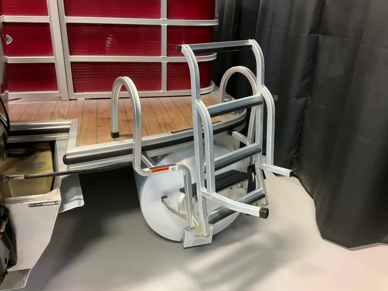 Slide: The Image of Harris SOLSTICE 220 2013 - 9