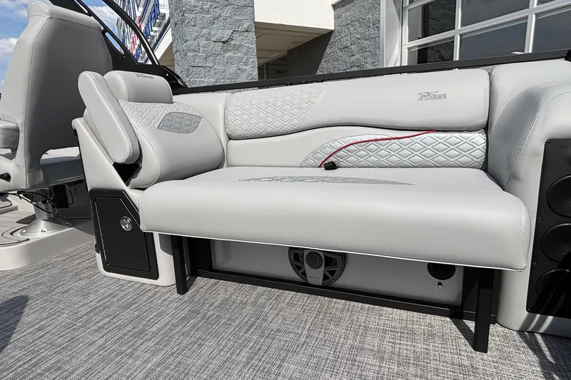 Slide: The Image of Luxurious seating on 2026 JC Sporttoon 26TT boat, featuring elegant quilted upholstery. - 10