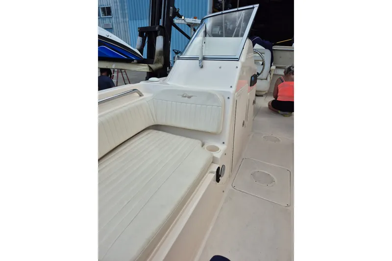 Slide: The Image of 2007 Grady-White Tournament 225 boat interior with seating and console. - 27