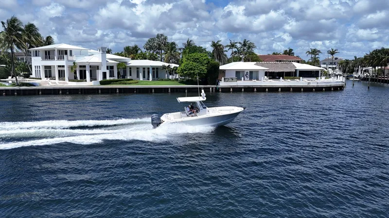 Slide: The Image of Edgewater 262CC 2017 - 57