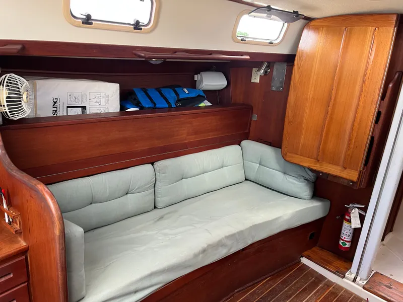 Slide: The Image of Tartan 31 1990 - 13