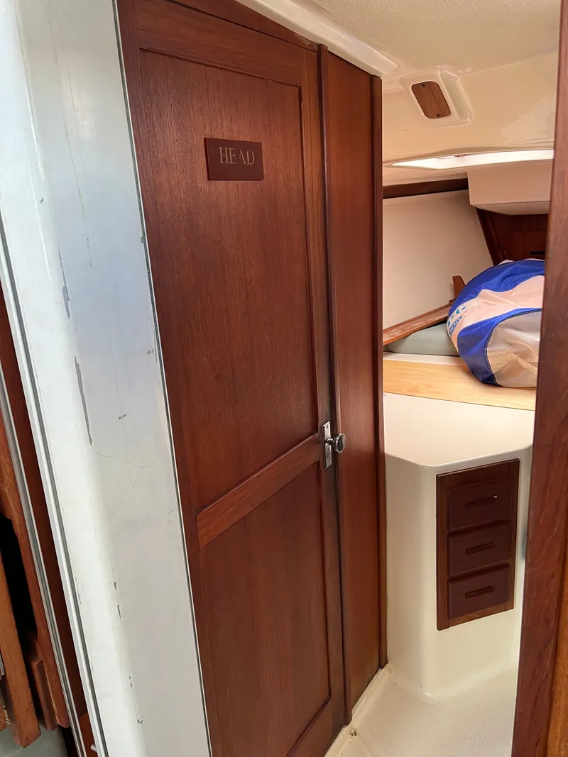 Slide: The Image of Tartan 31 1990 - 20