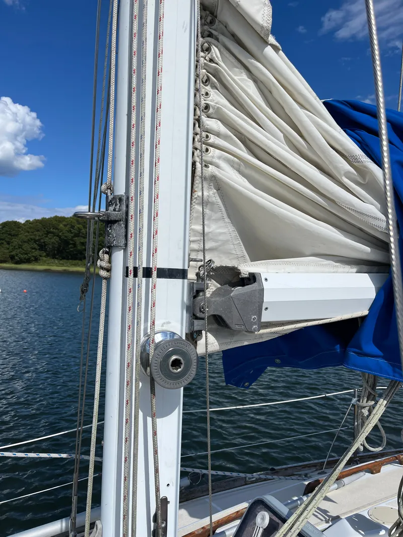 Slide: The Image of Tartan 31 1990 - 27