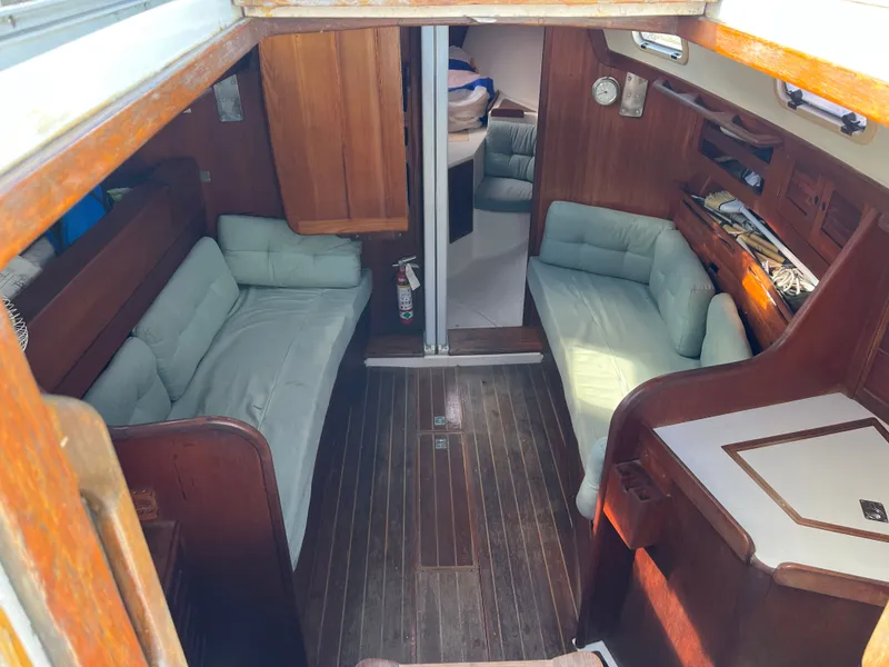 Slide: The Image of Tartan 31 1990 - 4