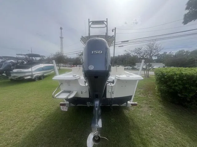 Slide: The Image of Carolina 238 DLV 2017 - 5