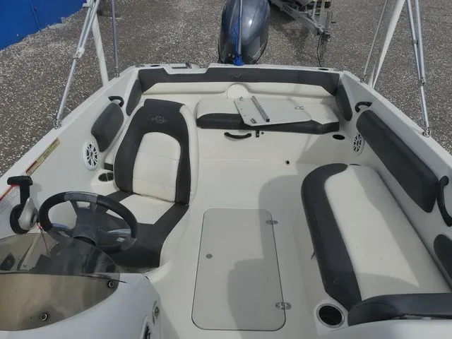 Slide: The Image of Stingray 182SC (OB) 2019 - 13