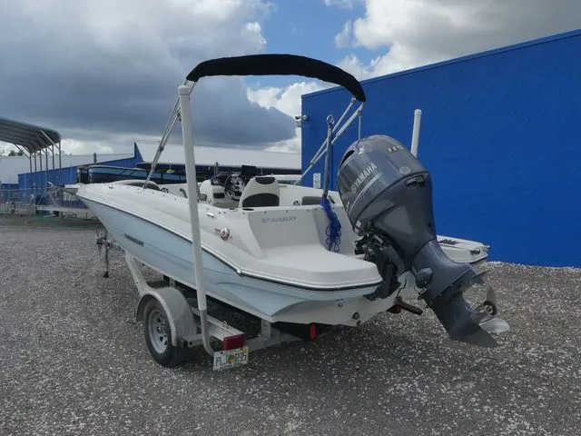 Slide: The Image of Stingray 182SC (OB) 2019 - 6