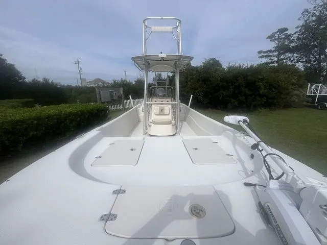 Slide: The Image of Carolina 238 DLV 2017 - 7